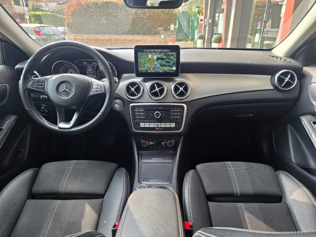 MERCEDES-BENZ GLA 200 usata, con Volante in pelle