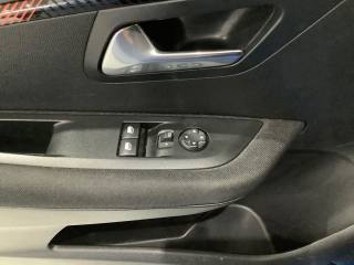 PEUGEOT 208 usata, con Frenata d