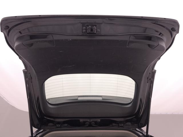 TOYOTA RAV 4 usata, con Touch screen