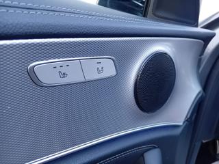 MERCEDES-BENZ E 220 usata, con Touch screen