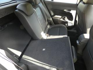 JEEP Avenger usata, con USB