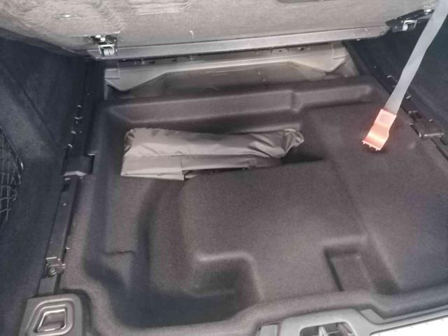 VOLVO V60 Cross Country usata, con Specchietti laterali elettrici