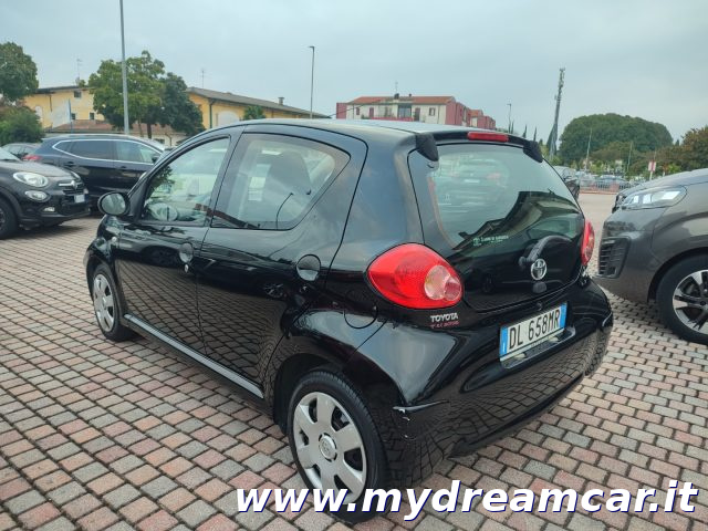 TOYOTA Aygo usata, con Chiusura centralizzata