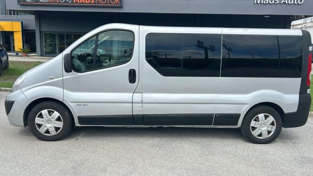 RENAULT Trafic usata, con Airbag