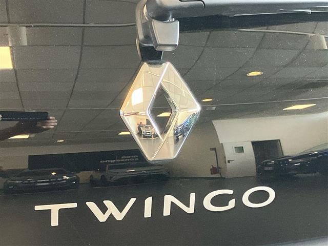 RENAULT Twingo usata 20