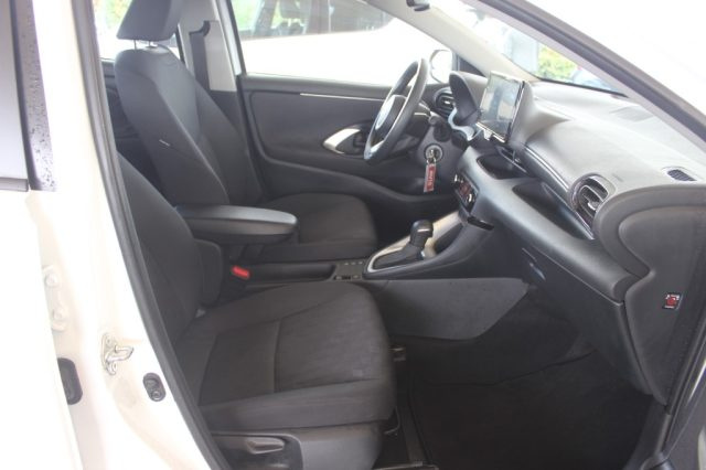 TOYOTA Yaris usata, con Boardcomputer