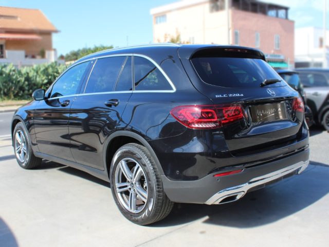 MERCEDES-BENZ GLC 220 usata, con Boardcomputer