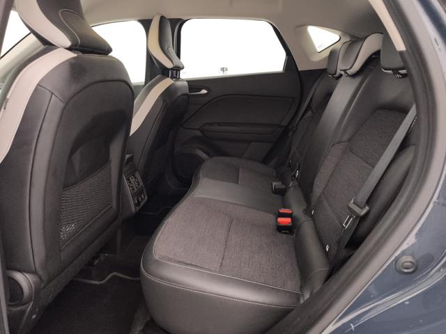 RENAULT Captur usata, con Autoradio digitale