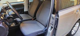 VOLKSWAGEN up! usata, con Autoradio