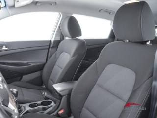 HYUNDAI Tucson usata 8