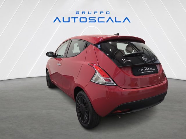 LANCIA Ypsilon usata, con Airbag