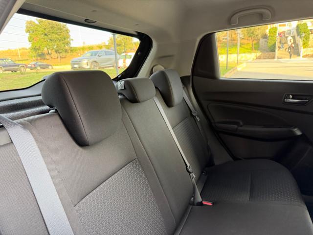 SUZUKI Swift usata, con Luci diurne LED