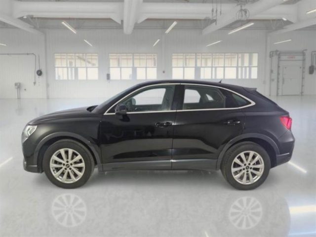 AUDI Q3 usata, con Lettore CD