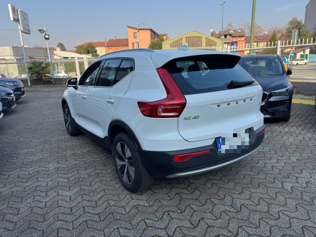 VOLVO XC40 usata, con Autoradio
