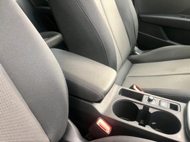 AUDI A3 usata, con Leve al volante