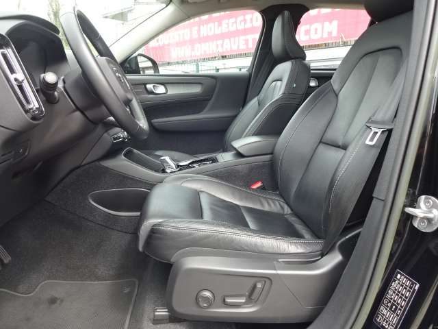 VOLVO XC40 usata, con Climatizzatore