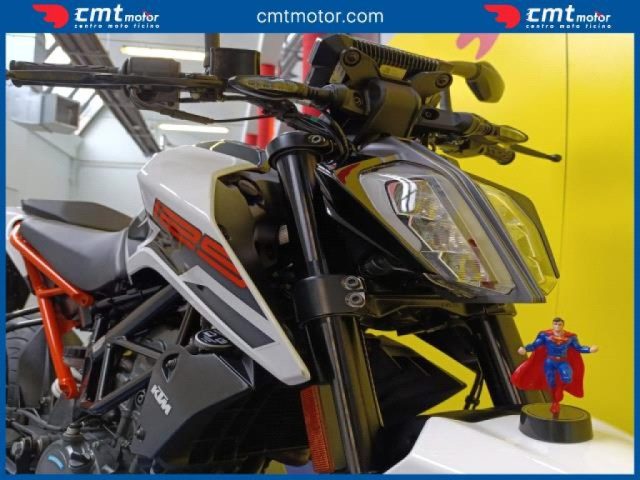KTM 125 Duke usata 4