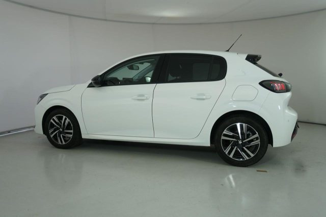 PEUGEOT 208 usata, con Volante multifunzione