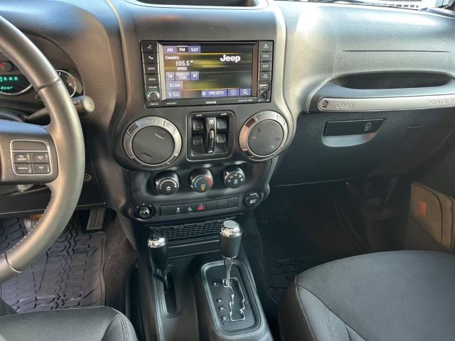 JEEP Wrangler usata, con Controllo automatico clima