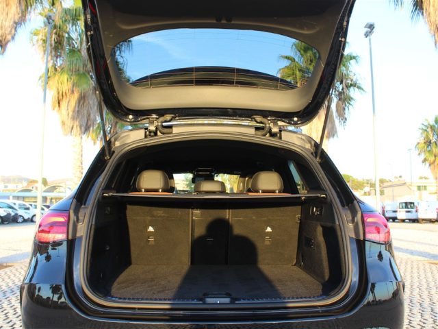 MERCEDES-BENZ GLC 220 usata, con Sedile posteriore sdoppiato