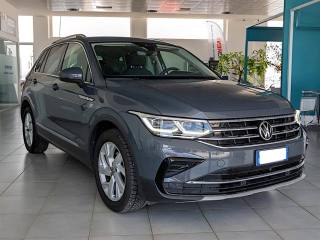VOLKSWAGEN Tiguan usata, con Cerchi in lega