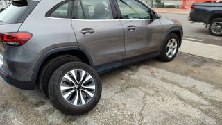 MERCEDES-BENZ GLA 180 usata, con Cerchi in lega