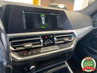 BMW 320 usata, con Fendinebbia