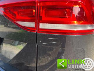 VOLKSWAGEN Touran usata, con Controllo elettronico della corsia