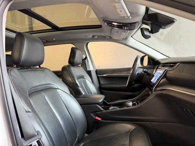 JEEP Grand Cherokee usata, con Servosterzo