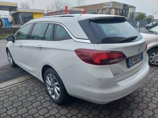 OPEL Astra usata, con Airbag laterali