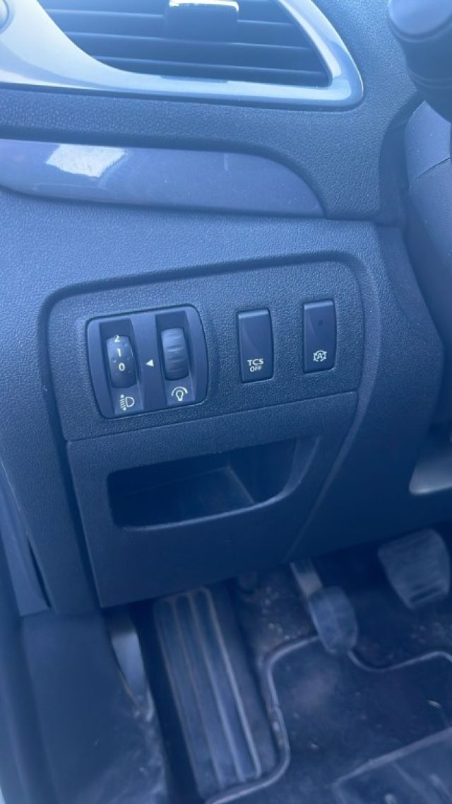 RENAULT Scenic usata, con Sensore di luce