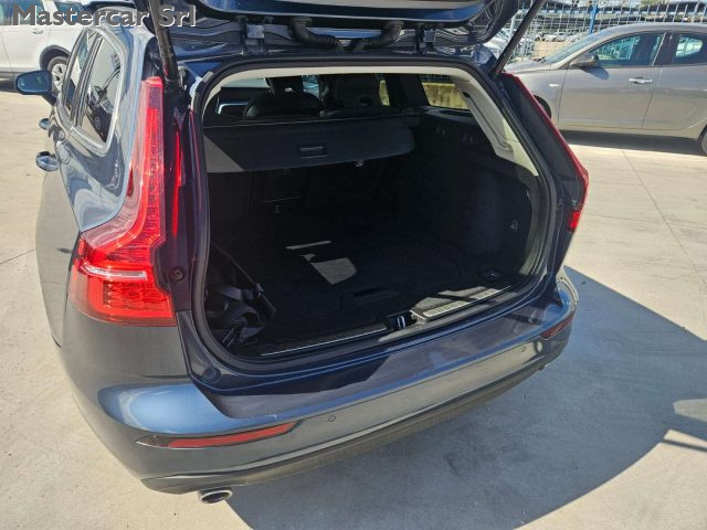 VOLVO V60 usata, con USB
