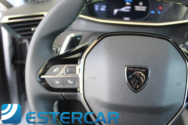 PEUGEOT 2008 usata, con Sistema di navigazione