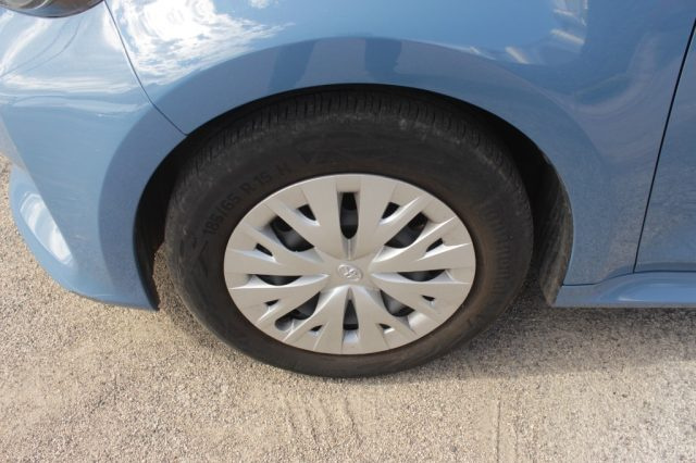 TOYOTA Yaris usata, con Specchietti laterali elettrici