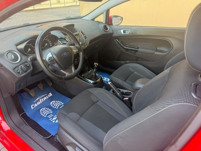 FORD Fiesta usata, con Chiusura centralizzata
