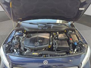 MERCEDES-BENZ GLA 220 usata 24