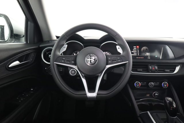ALFA ROMEO Stelvio usata 5