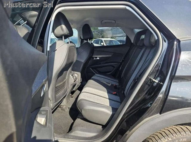 PEUGEOT 3008 usata, con Cruise Control