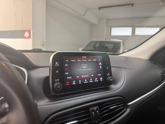 FIAT Tipo usata, con Controllo automatico clima