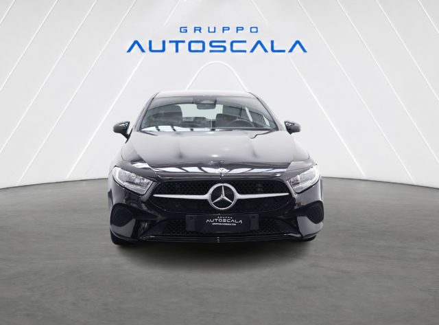 MERCEDES-BENZ A 180 usata, con Airbag
