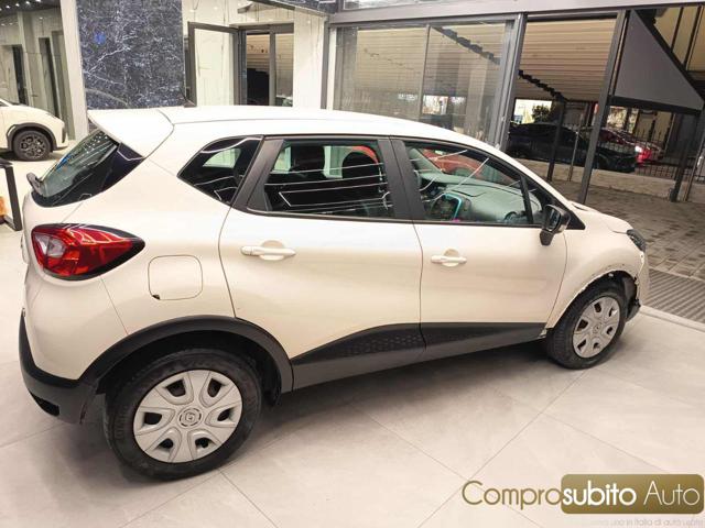 RENAULT Captur usata, con Cerchi in lega