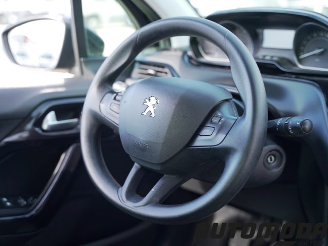 PEUGEOT 208 usata, con Bluetooth