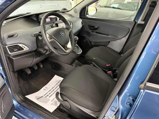 LANCIA Ypsilon usata, con Autoradio digitale