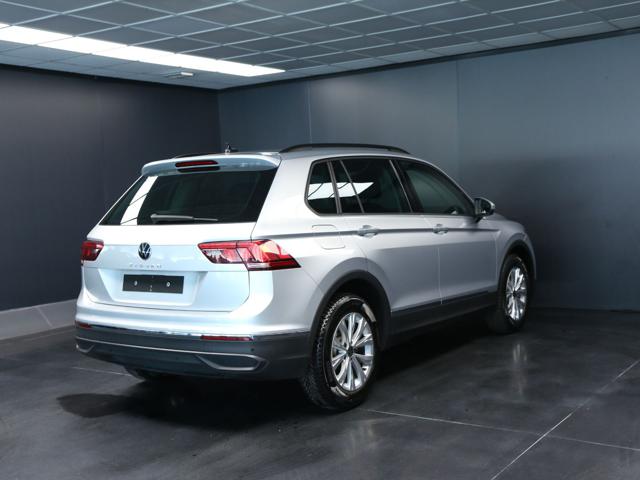 VOLKSWAGEN Tiguan usata, con Airbag laterali