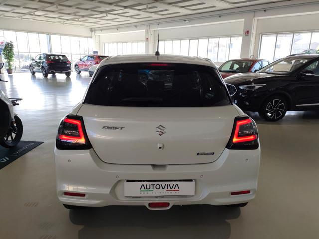 SUZUKI Swift usata, con Autoradio