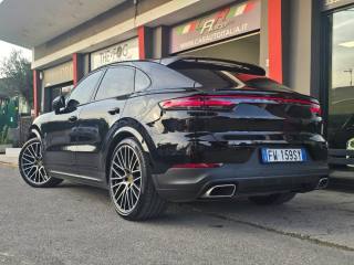 PORSCHE Cayenne usata, con Spoiler