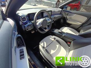 MERCEDES-BENZ CLA 200 usata, con Sedile posteriore sdoppiato