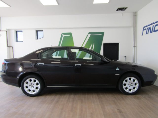 ALFA ROMEO 166 usata, con Controllo automatico clima