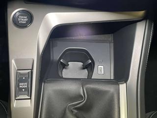 PEUGEOT 308 usata, con USB