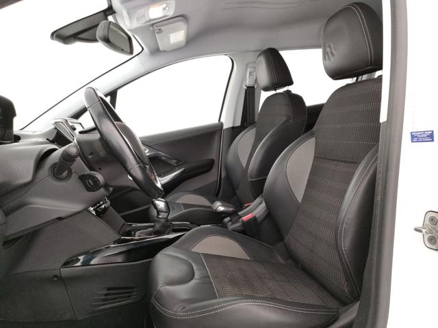 PEUGEOT 2008 usata, con Alzacristalli elettrici